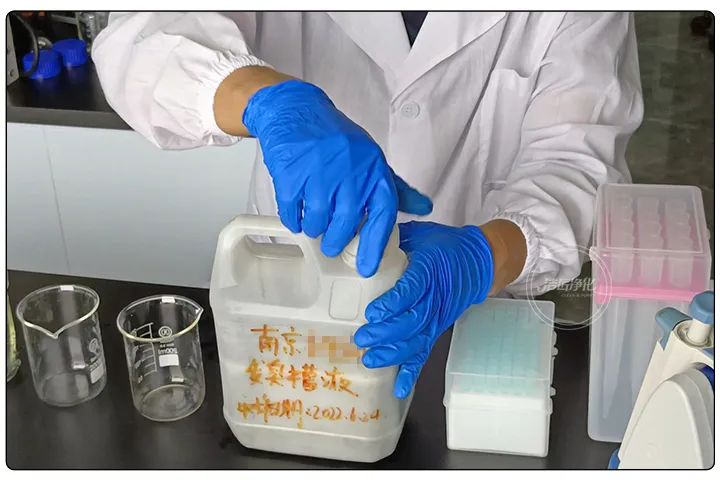 潔匠凈化·的凈工業(yè)除臭劑_切削液變質(zhì)、發(fā)臭，車間異味污染大，除臭劑該怎么選？
