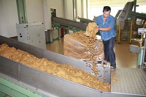 煙草加工異味廢氣危害大，快速除臭就用Dejing的凈除臭劑！.jpg