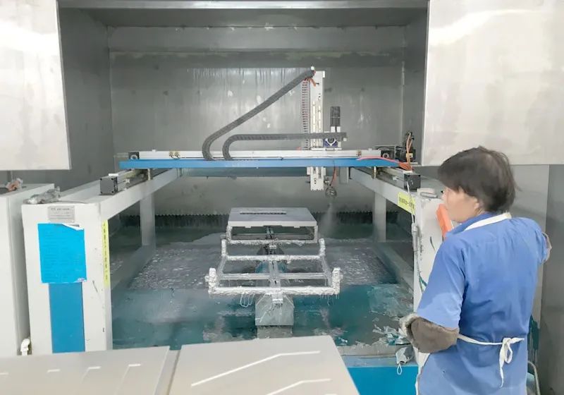 家具廠&五金噴漆廠&汽車廠噴漆車間的VOC廢氣治理怎么做？.jpg