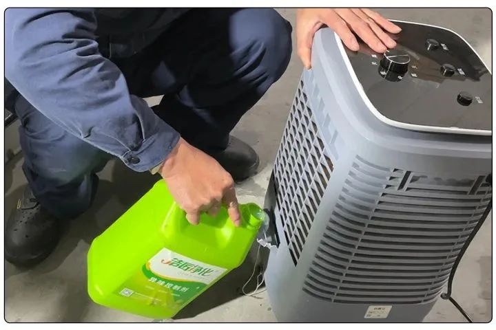 橡膠配件加工廠氣味難聞，傷害人體；廢氣除臭用Dejing的凈?！.jpg